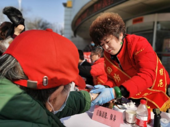 “盼了好多天的全國(guó)勞模來(lái)啦......”