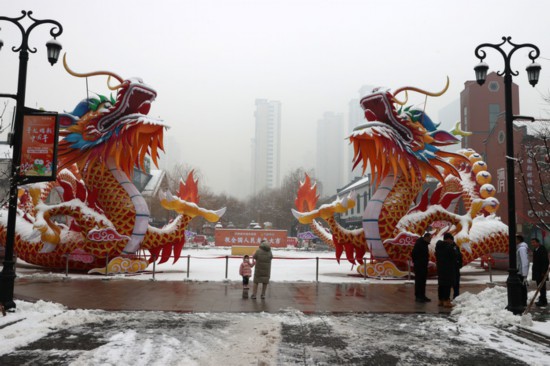 瑞雪兆豐年 泉城年味濃